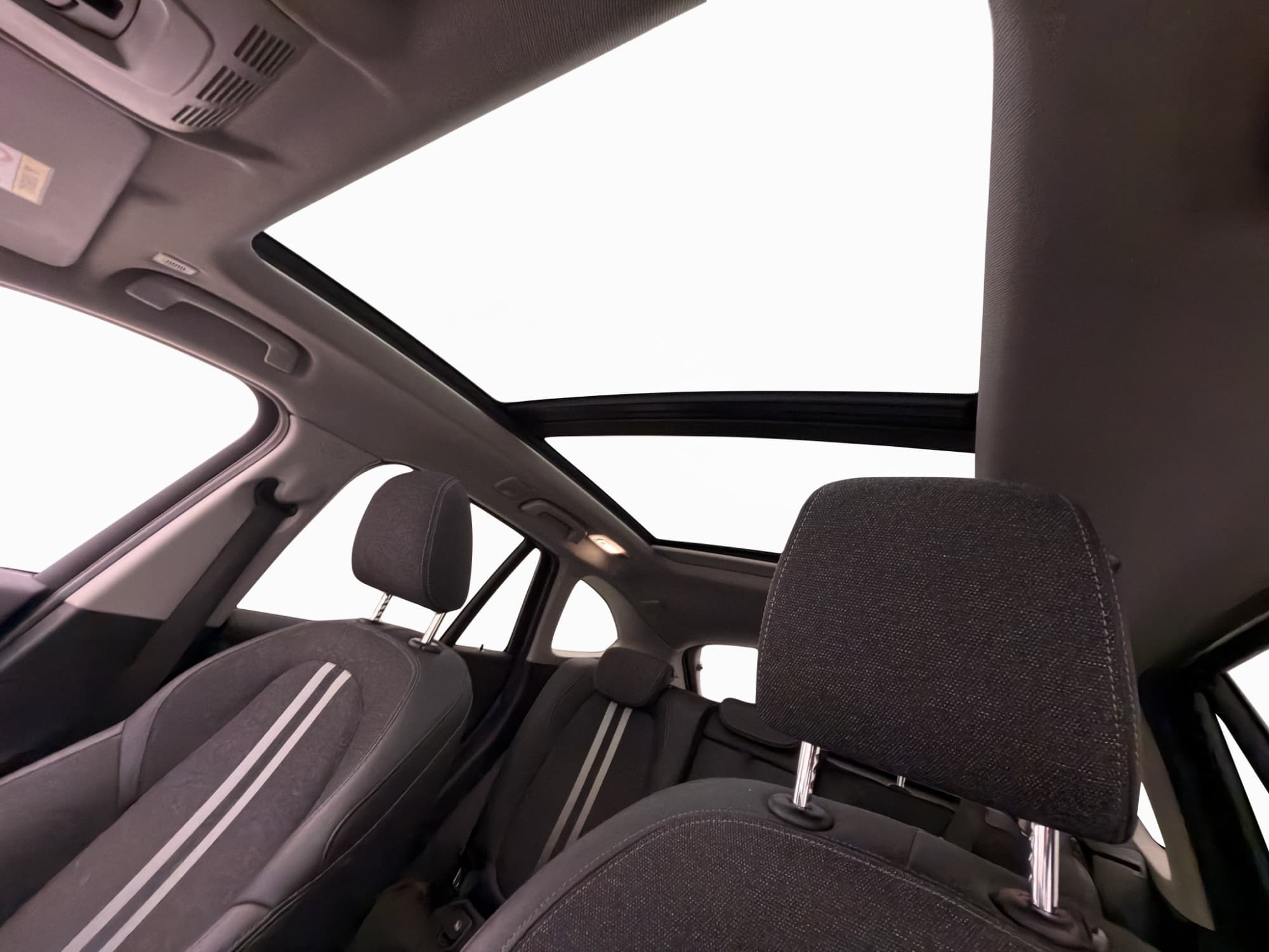 BMW X1 xDrive25e 220hk Pano Head-up Drag HiFi Navi