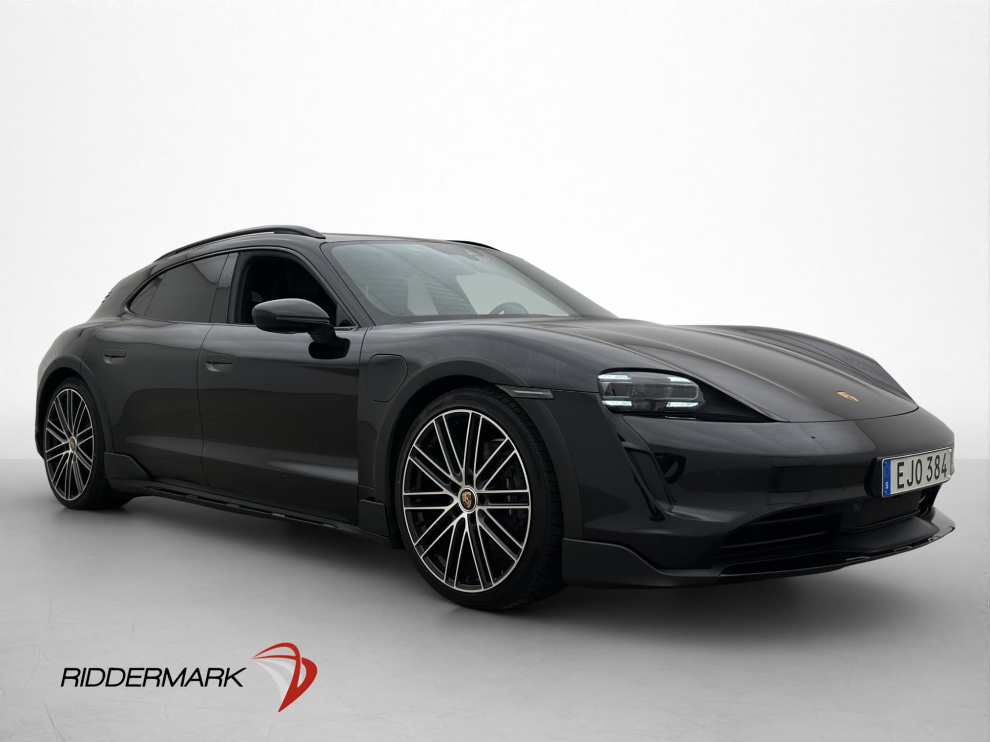 Porsche Taycan 4 Cross Turismo Chrono Offroad Pano BOSE