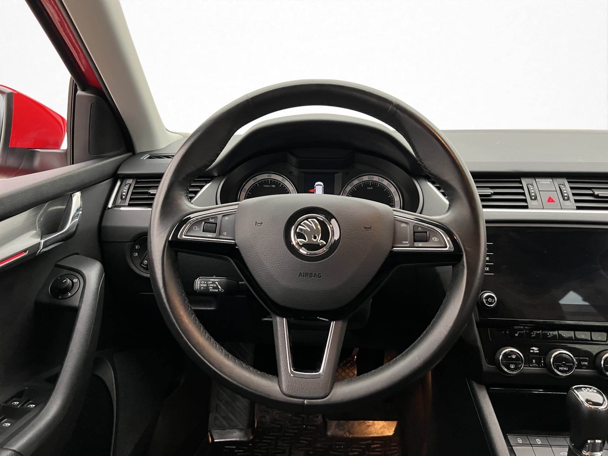 Skoda Octavia TSI Style Värmare CarPlay Ambient Drag