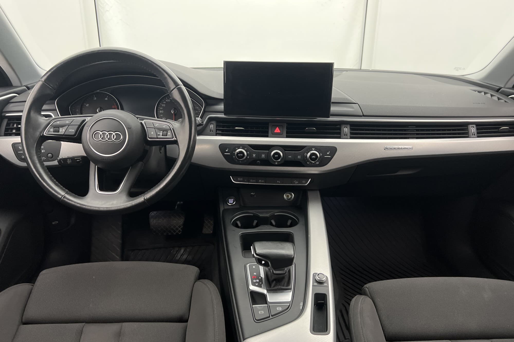 Audi A4 allroad 40 TDI 190hk Q Proline Värmare Dragkrok