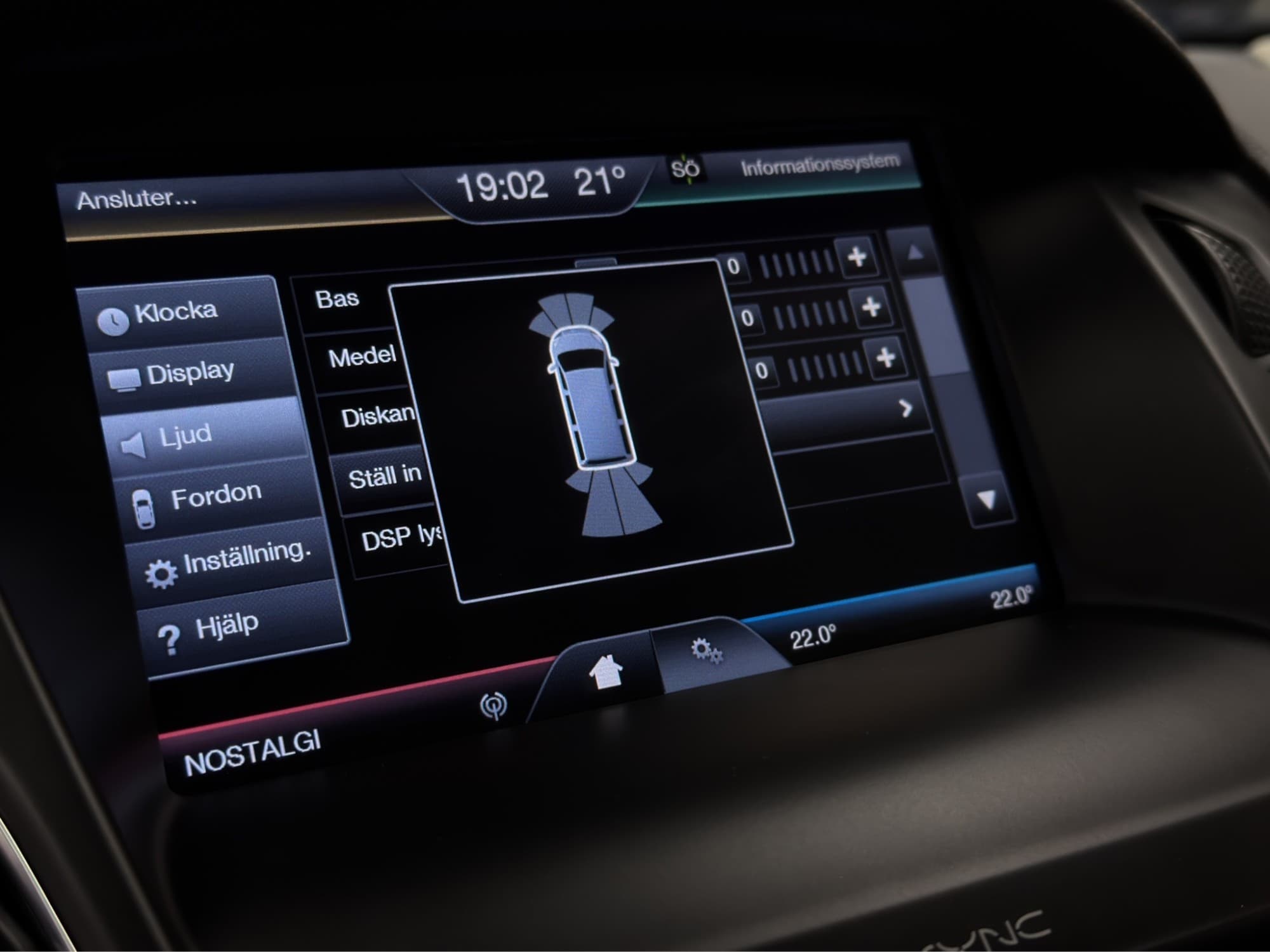 Ford Focus Kombi 125hk Titanium Dragkrok CarPlay Sensorer