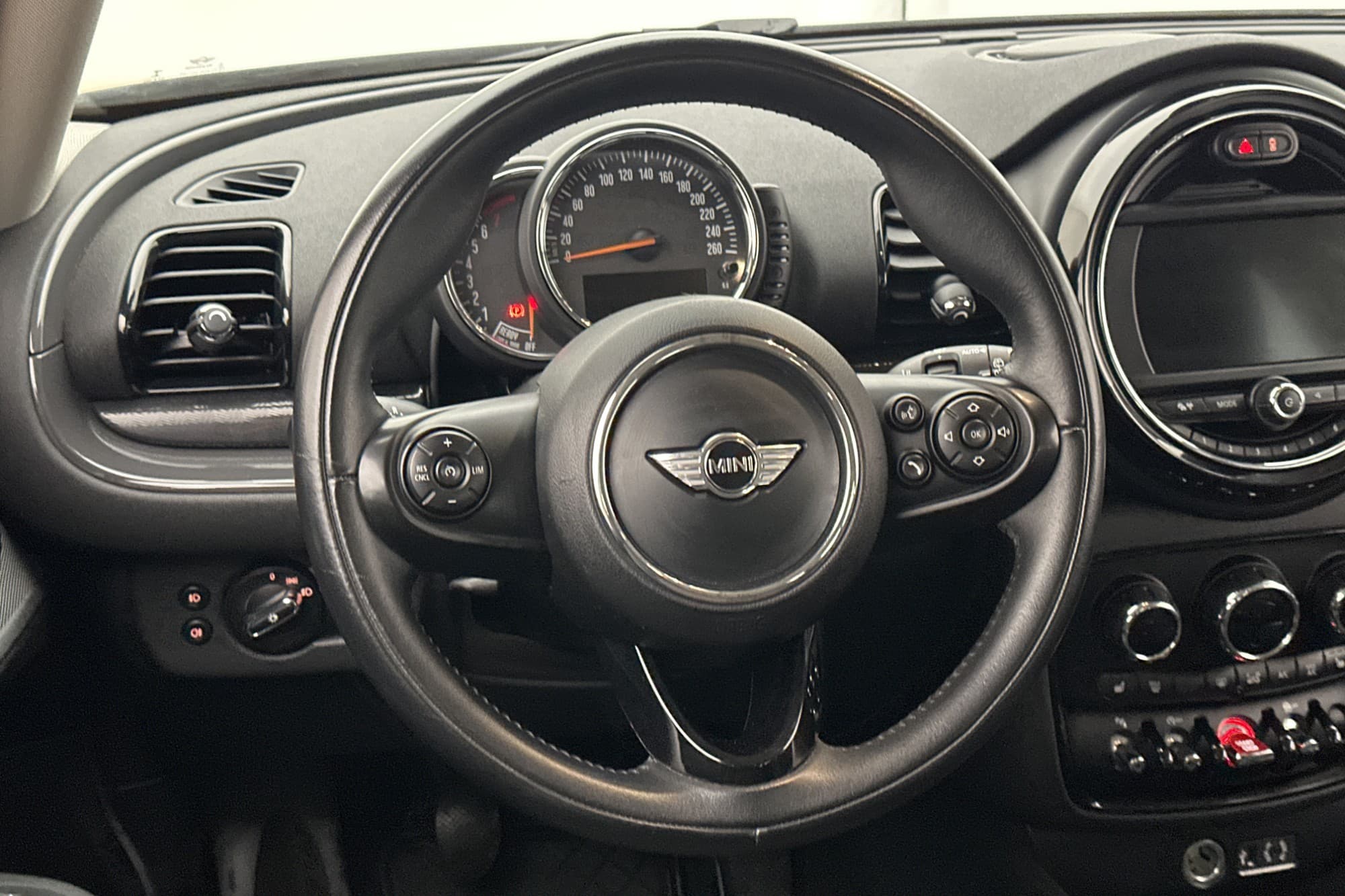 MINI Clubman 136hk Connected Sensorer Farthållare Keyless