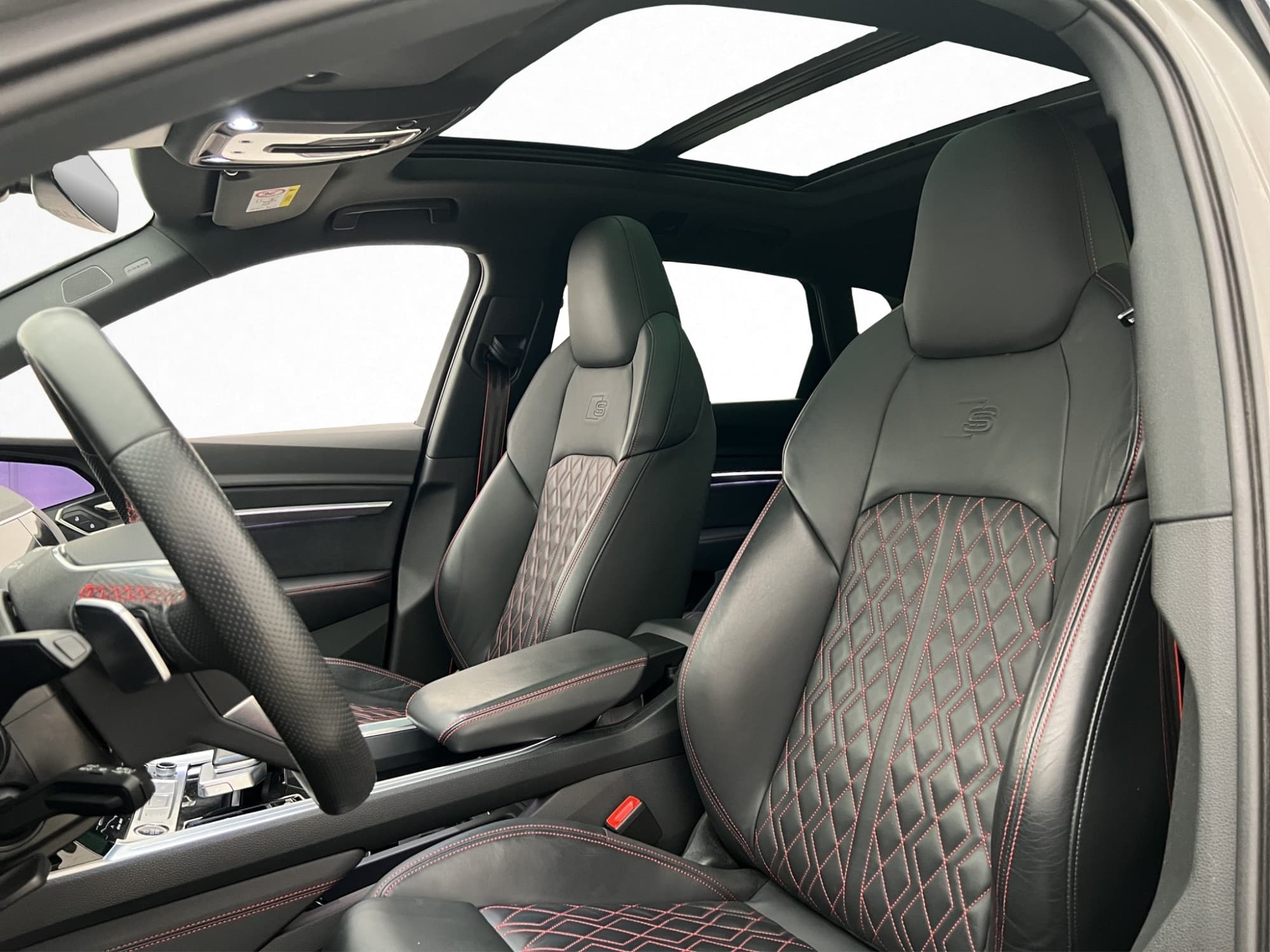 Audi Q8 55 e-tron Q B&O Pano 360° Skinn CarPlay MOMS