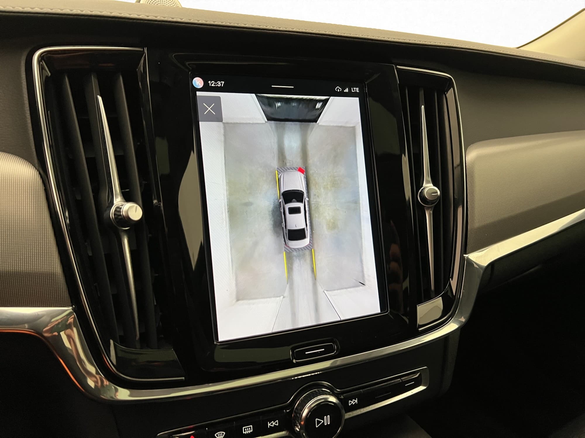 Volvo S90 Recharge T8 AWD Ultimate Dark Pano HuD B&W 360°