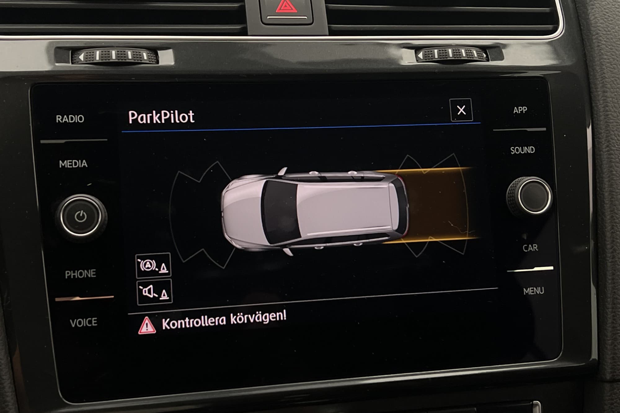 Volkswagen Golf Alltrack 1.8 TSI 4M 180hk Sensorer CarPlay