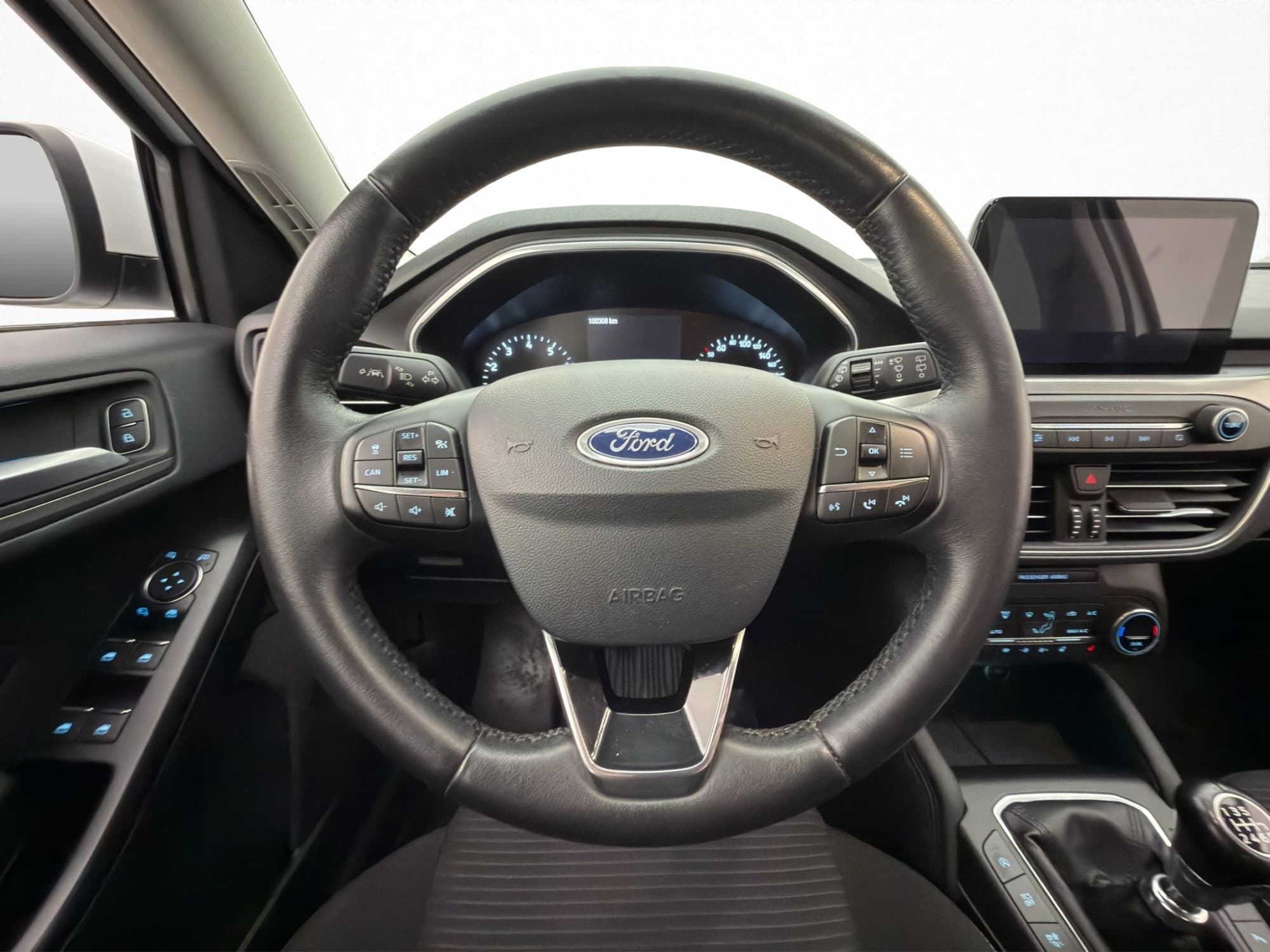Ford Focus Kombi 125hk Titanium Kamera CarPlay Dragkrok