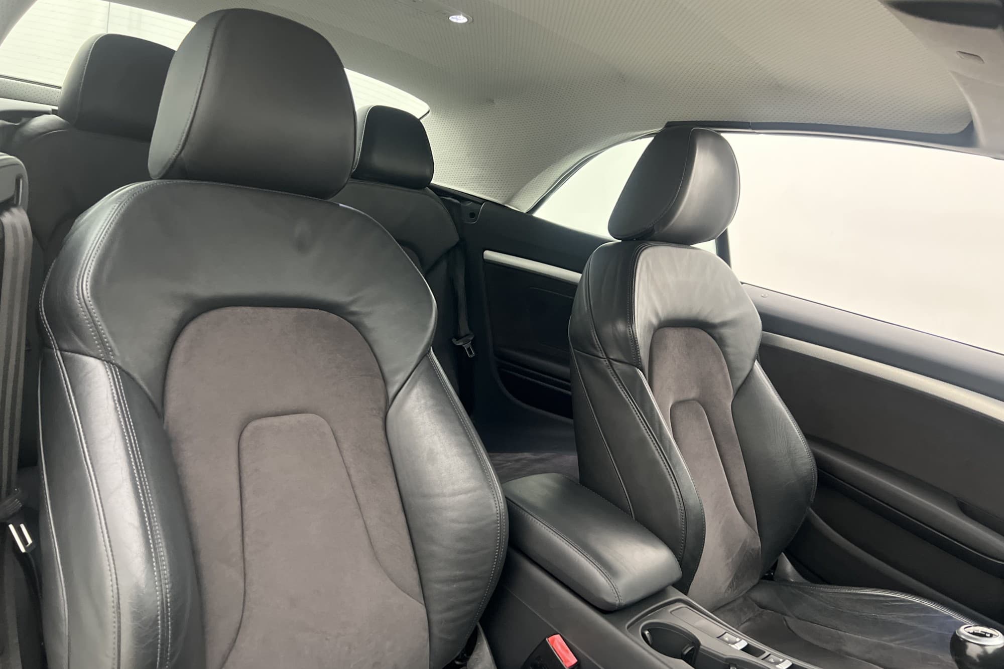 Audi A5 Cabriolet 1.8 TFSI 177hk S-Line Sensorer Sportstolar