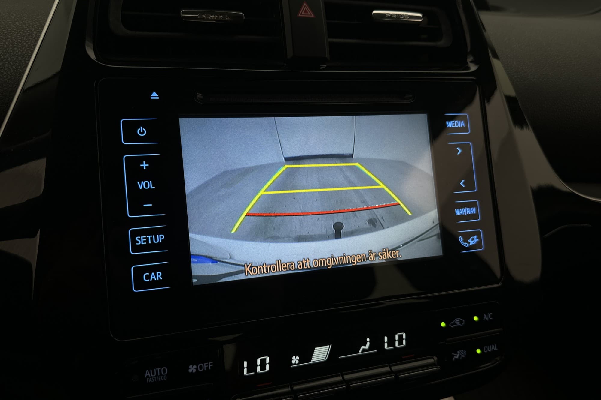 Toyota Prius Hybrid CVT 122hk Active HUD Kamera Dragkrok