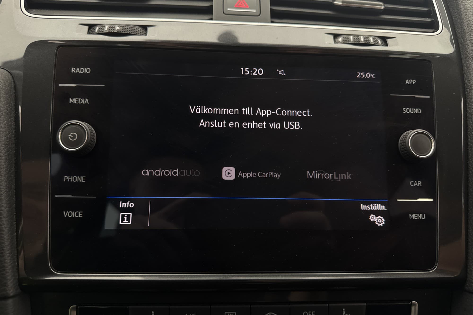 Volkswagen Golf 1.0 TSI Apple CarPlay Adaptiv-fart Drag