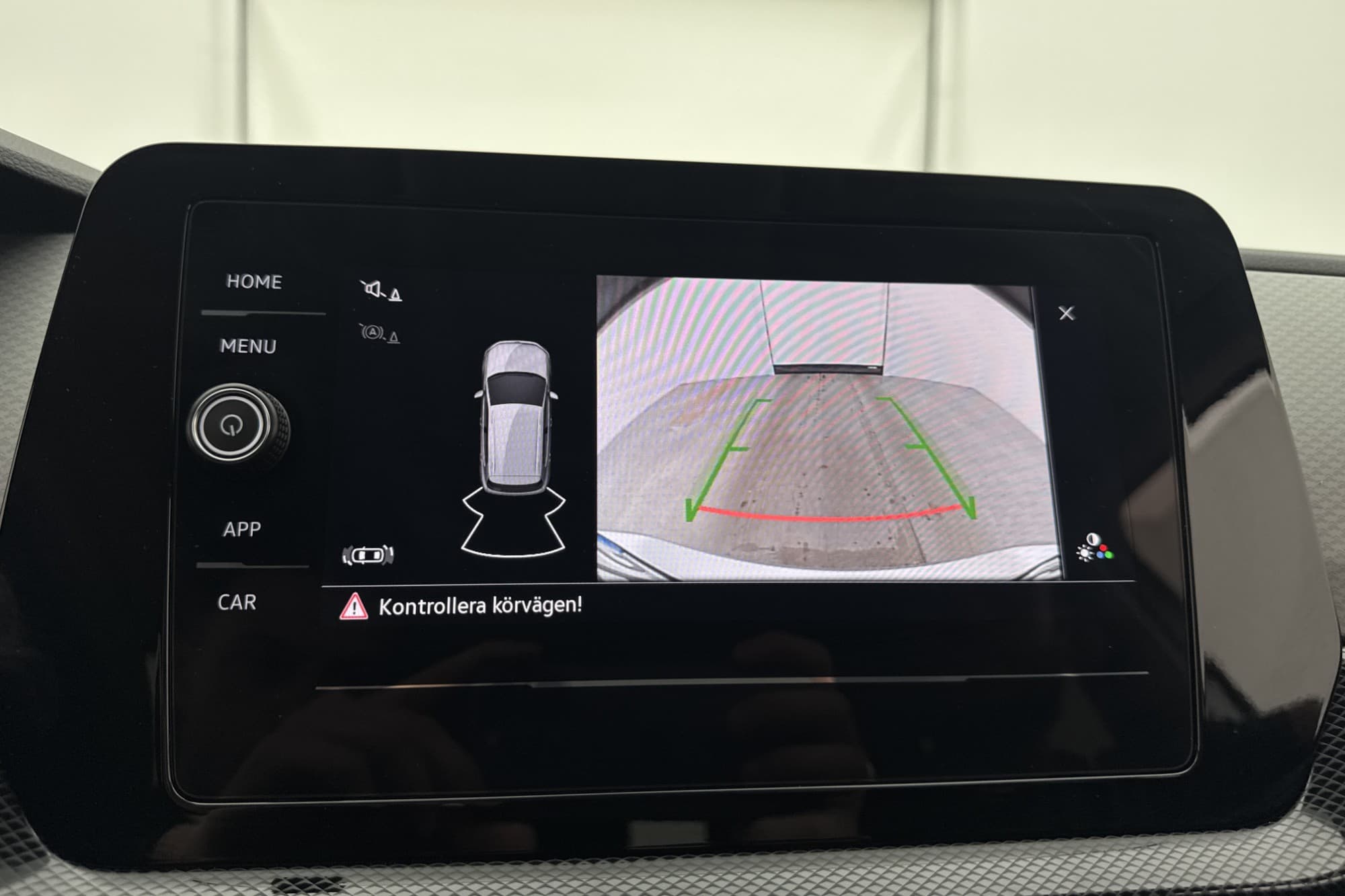 Volkswagen T-Cross 1.0 TSI 95hk Life Kamera CarPlay Cockpit