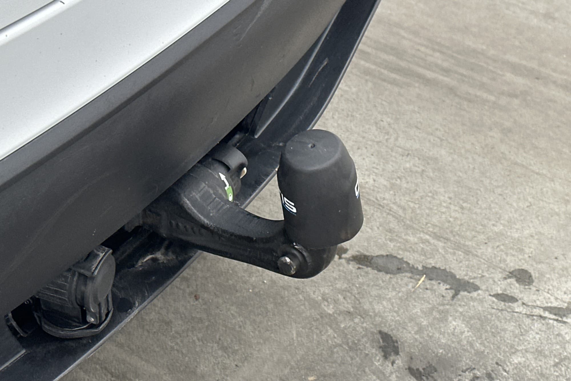 Tesla Model Y Long Range AWD AP Pano Kamera Skinn MOMS