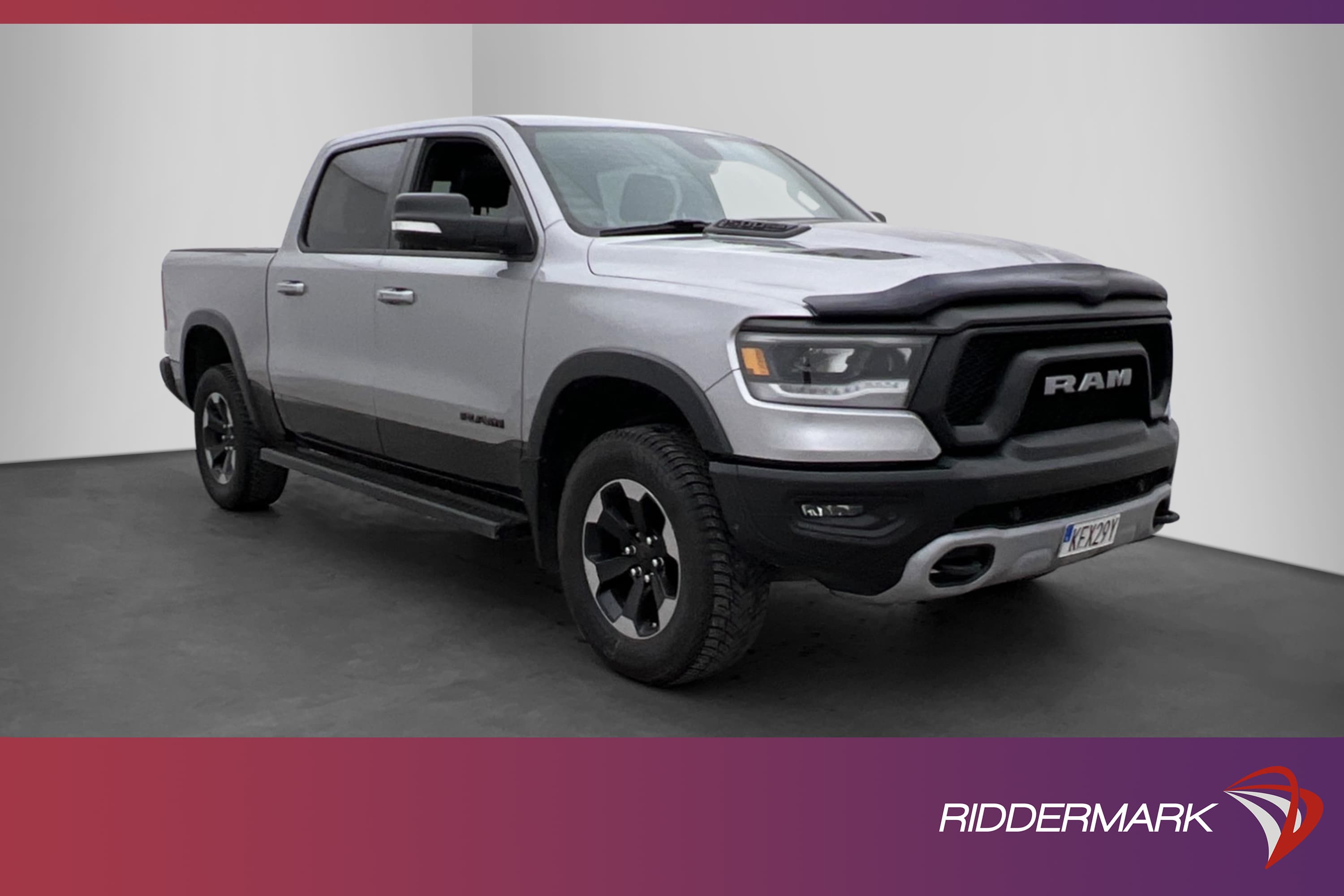 Dodge RAM Rebel 5.7 4x4 Drag Luft Pano H/K Diff Skinn MOMS