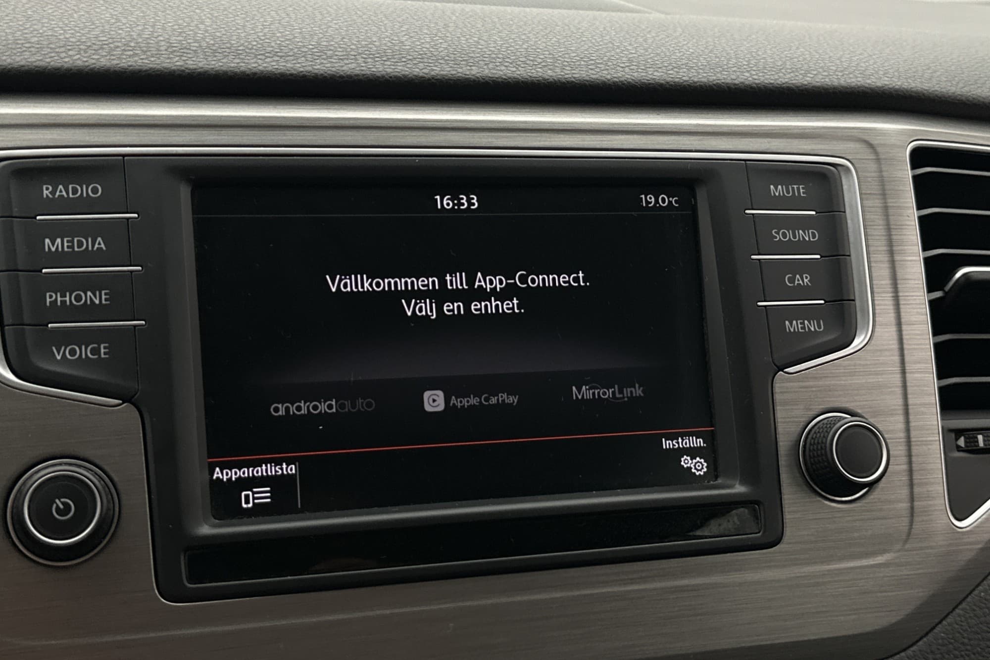 Volkswagen Golf Sportsvan 1.6 TDI Värm Drag Kamera CarPlay