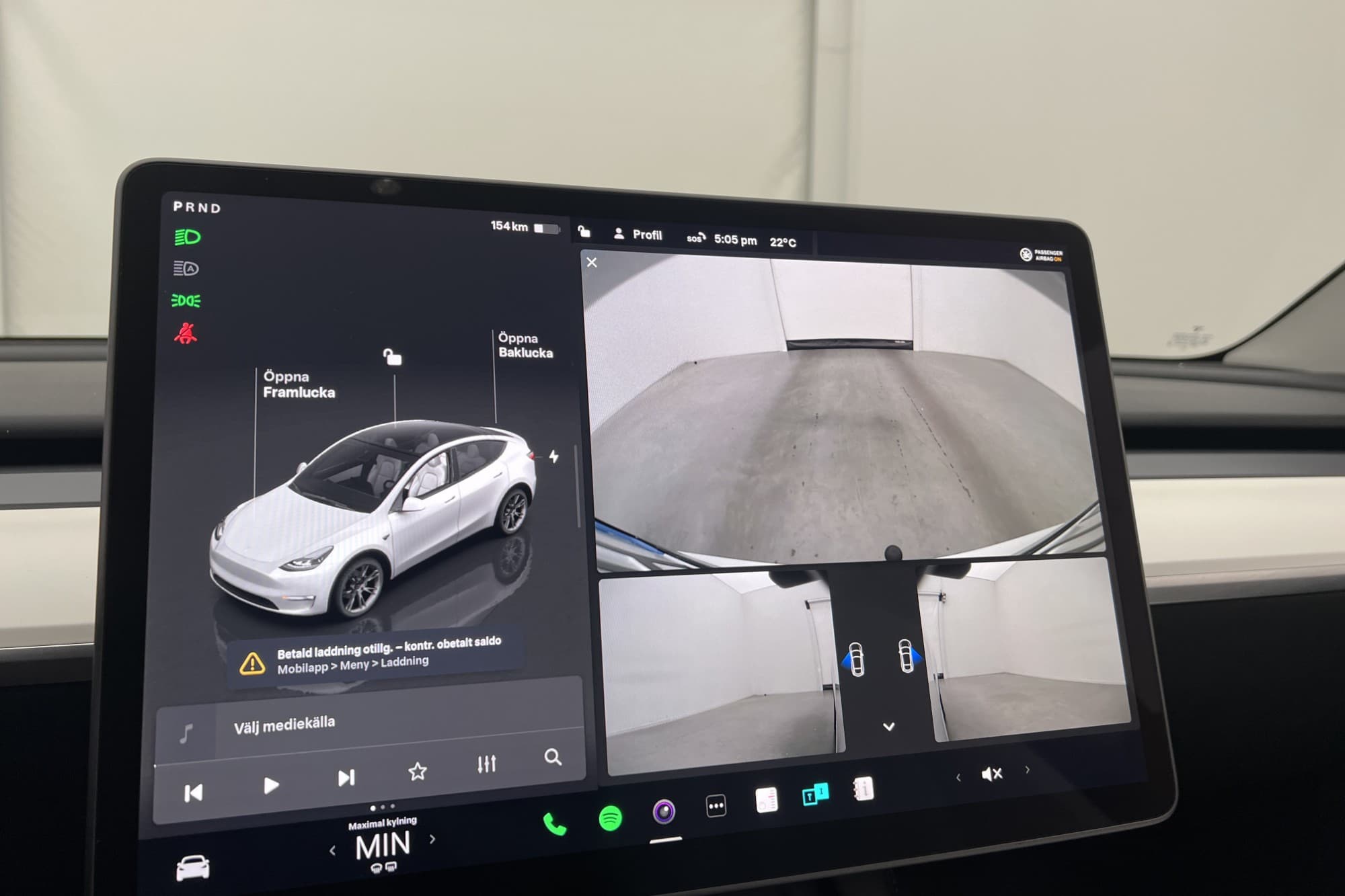 Tesla Model Y Standard Range RWD 1 brukare AP Pano Drag