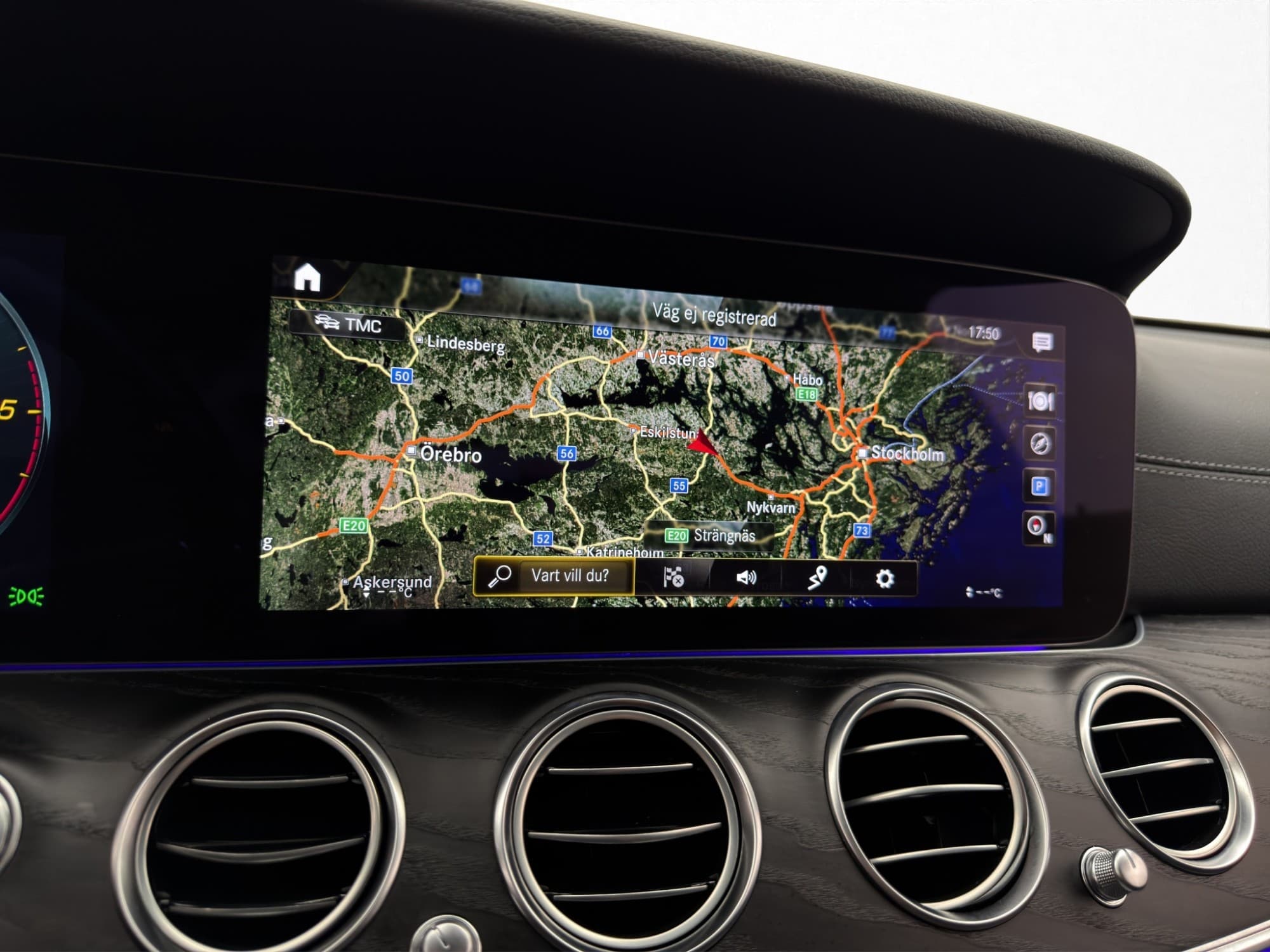 Mercedes-Benz E 200 d AMG Widescreen 360° Navi Ambient