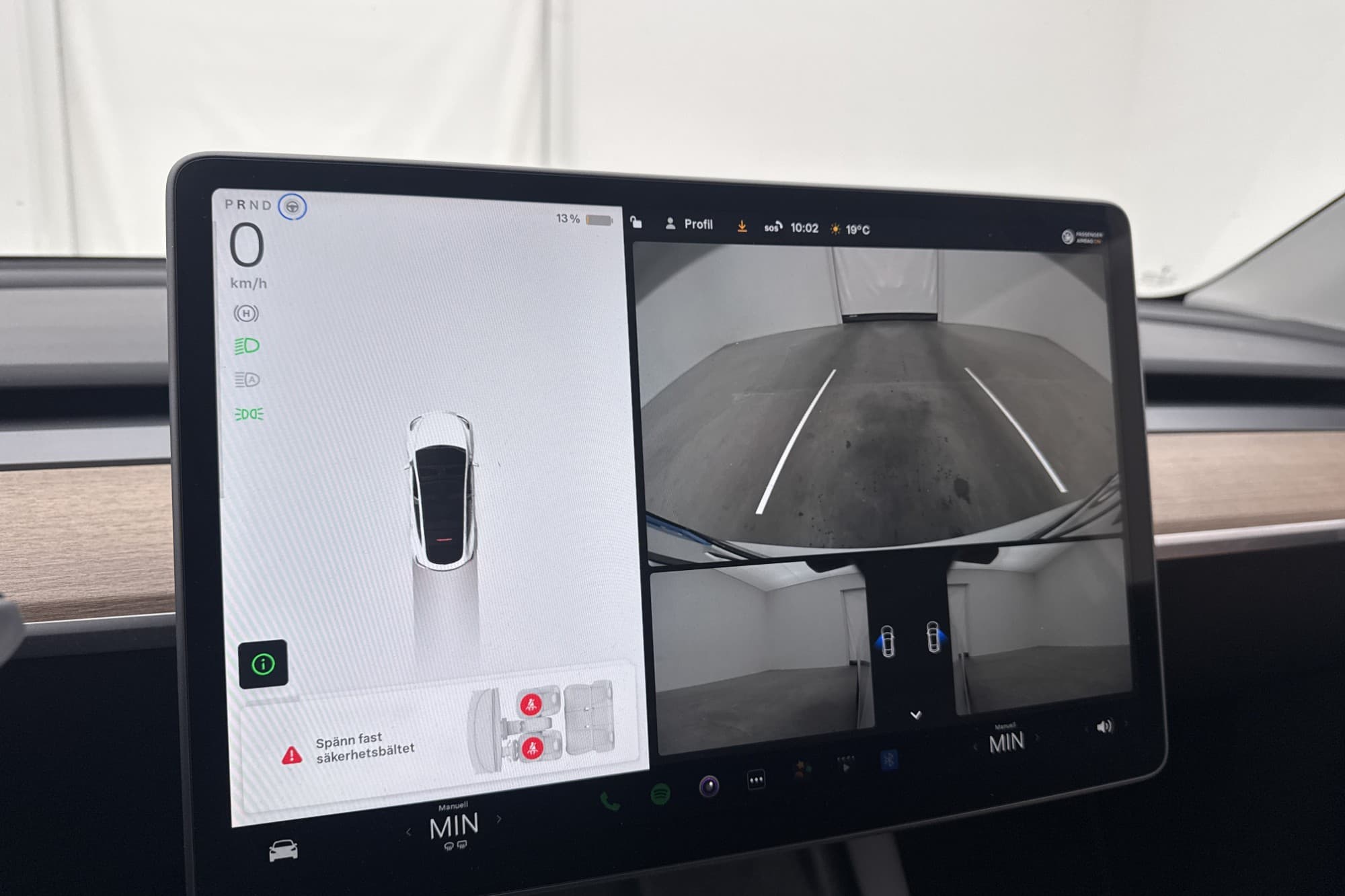 Tesla Model Y Performance AWD Autopilot Svensksåld MOMS