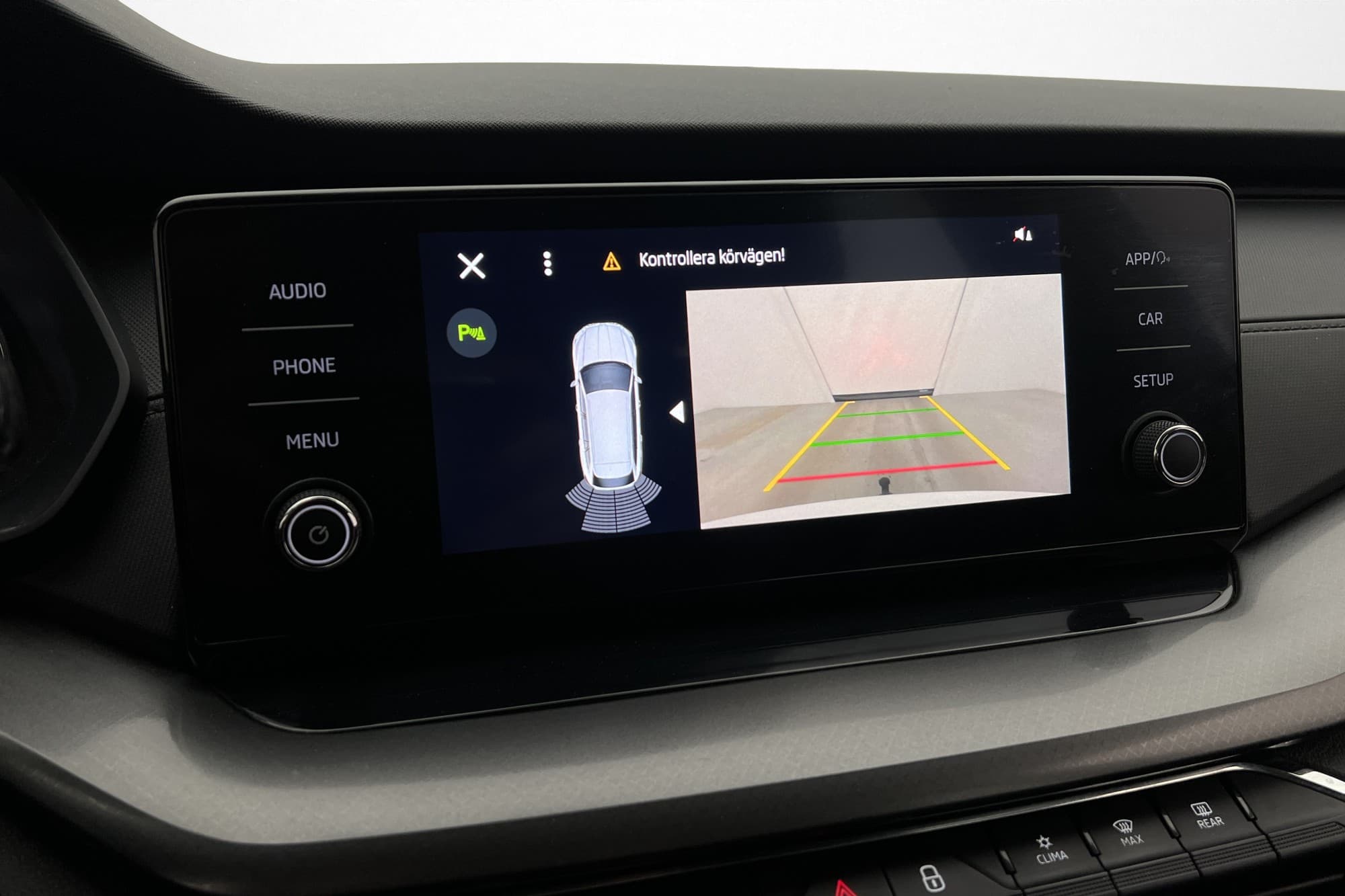 Skoda Octavia TDI 4x4 150hk Kamera Värmare CarPlay Dragkrok