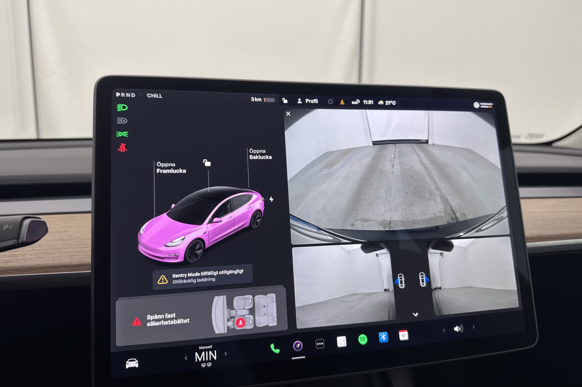 Tesla Model 3 Long Range AWD Autopilot Svensksåld