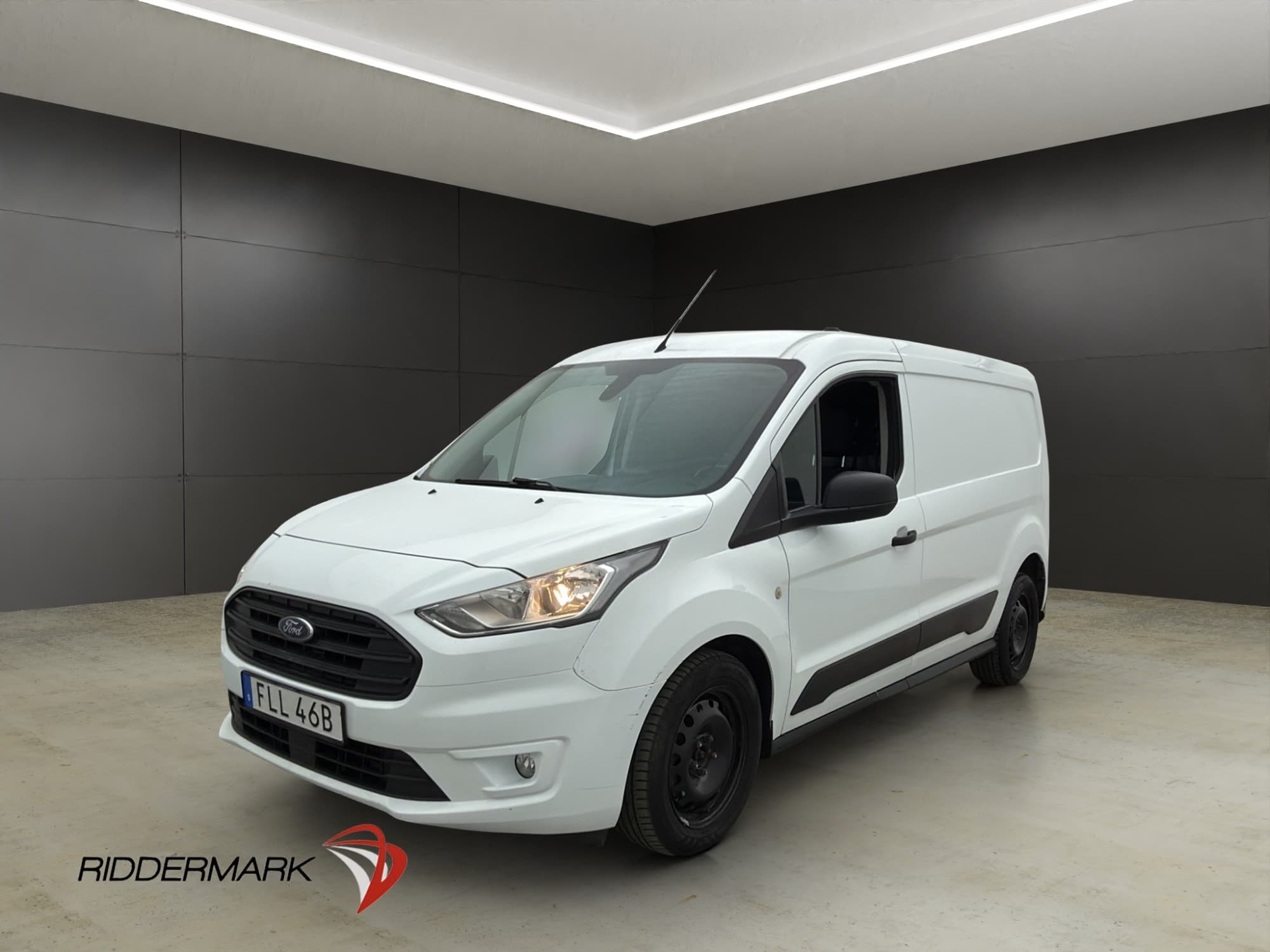 Ford Transit Connect LWB Värmare Drag B-Kamera CARPLAY Moms