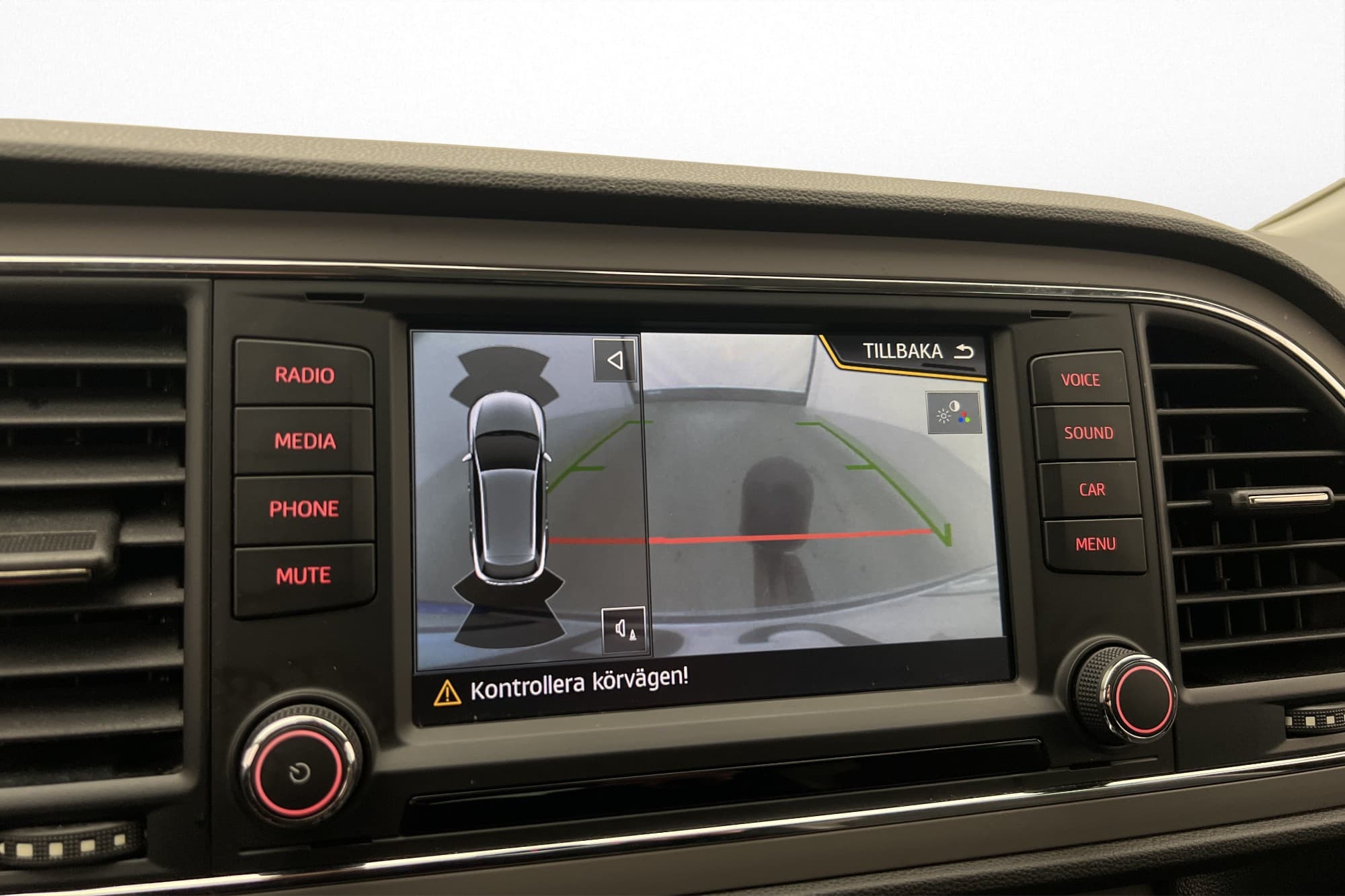 SEAT Leon 1.4 TSI X-Perience Dragkrok Kamera CarPlay P-Sens