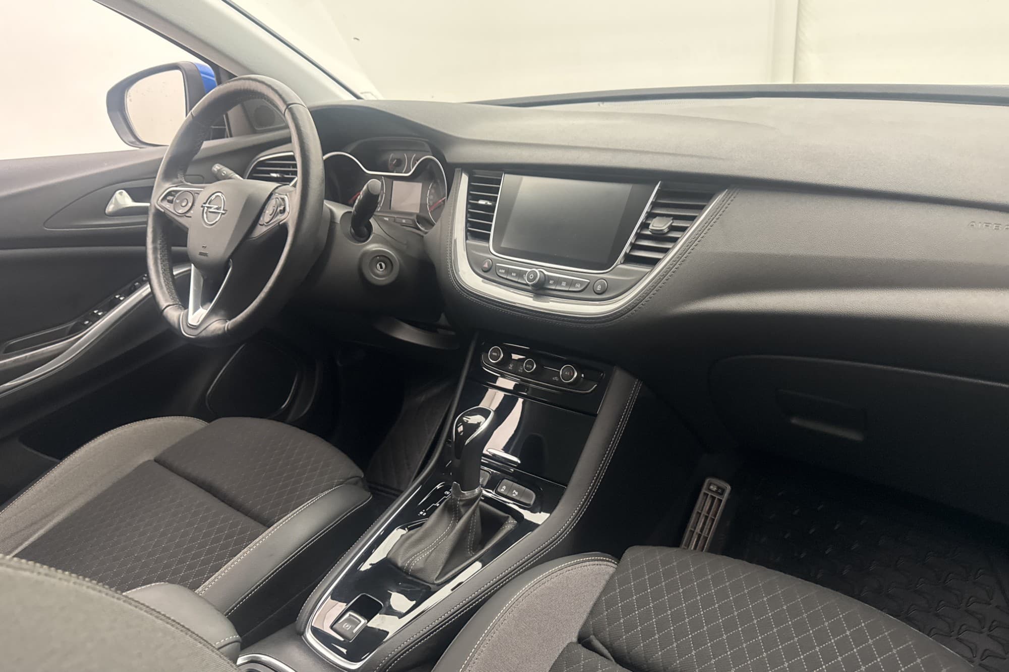 Opel Grandland X 1.2 Turbo Dynamic Sensorer CarPlay Dragkrok