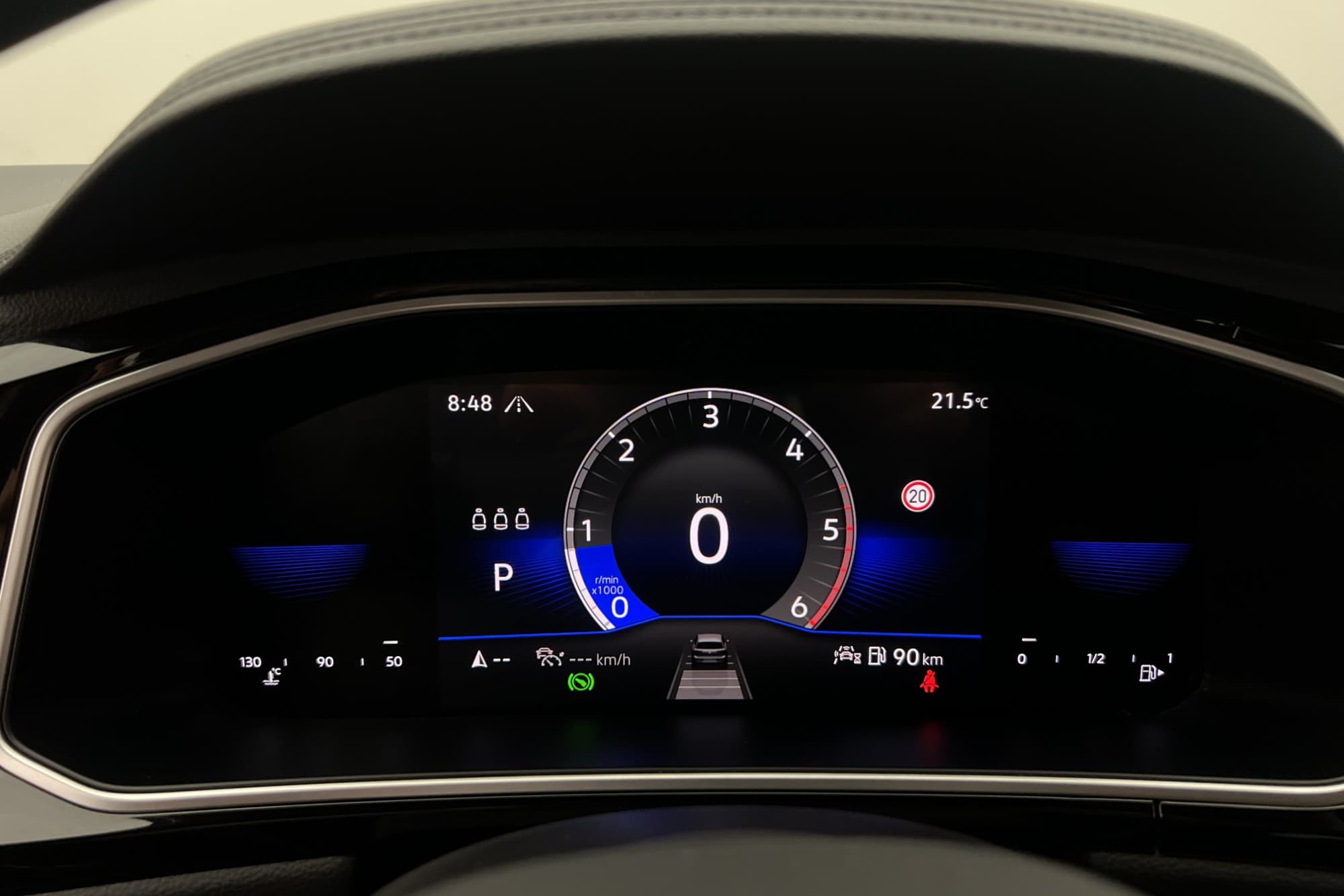 Volkswagen T-Roc TDI 150hk 4M R-Line Värmare Cockpit Drag