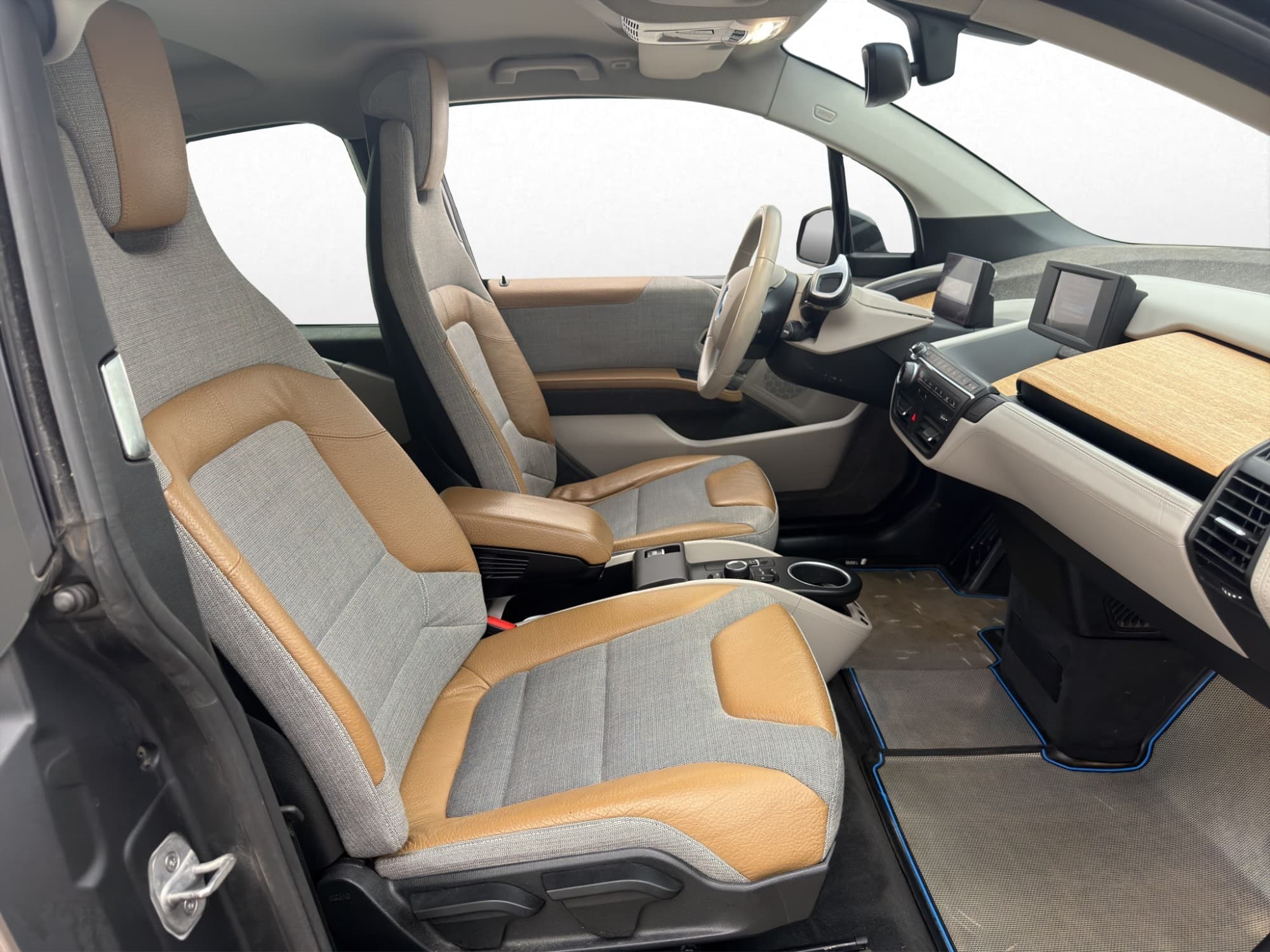 BMW i3 60 Ah REX 170hk Comfort P-Sensorer Halvskinn