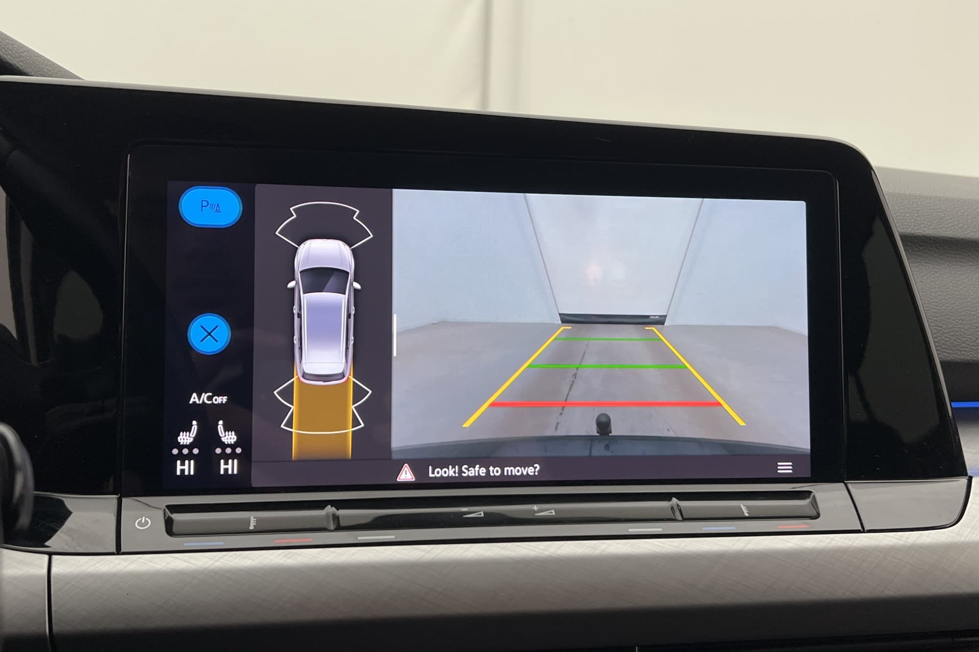 Volkswagen Golf Alltrack 4M Carplay Cockpit Värmare Dragkrok