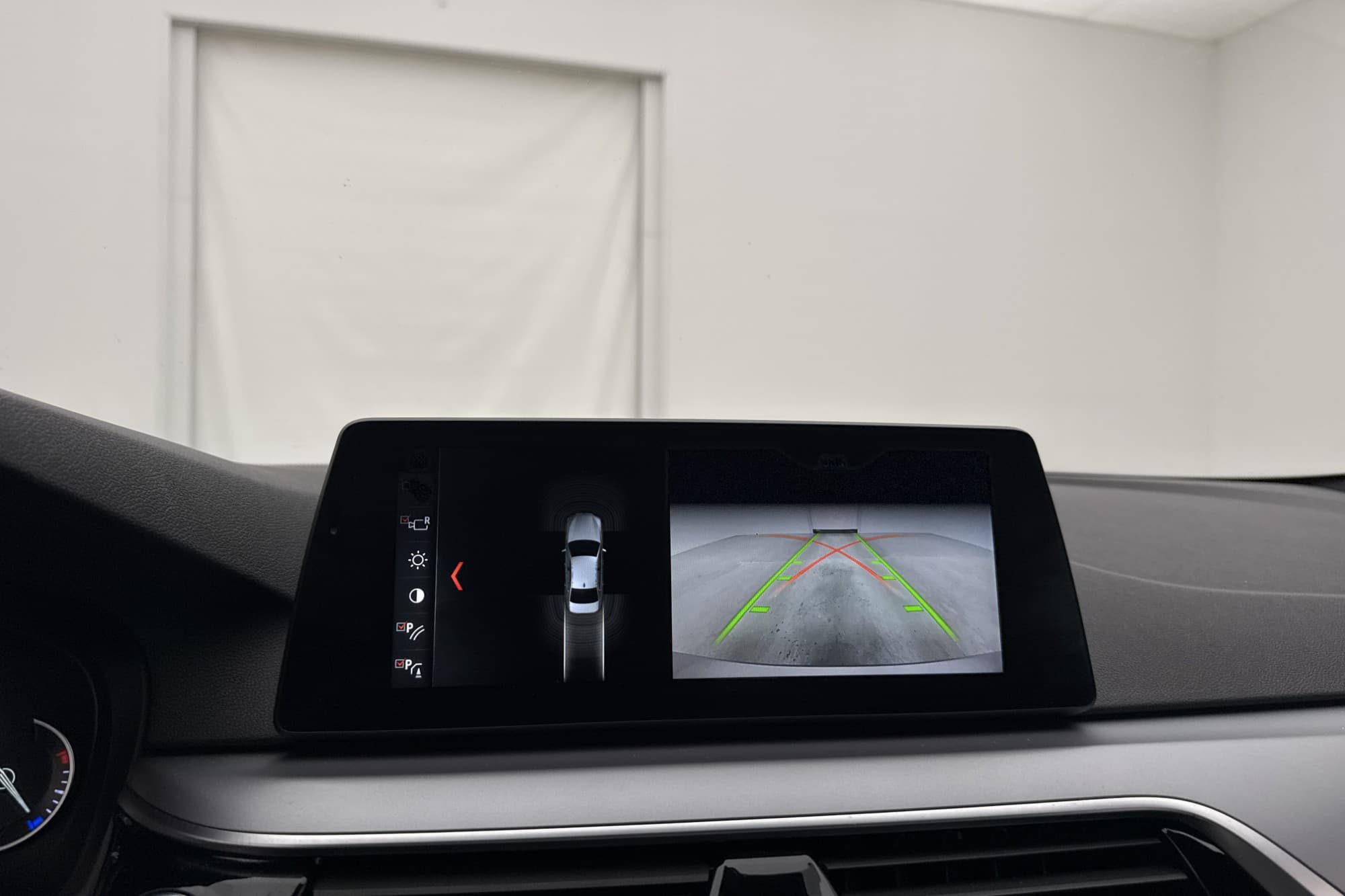 BMW 520d xDrive 190hk Kamera Drag HiFi Navi Rattvärme