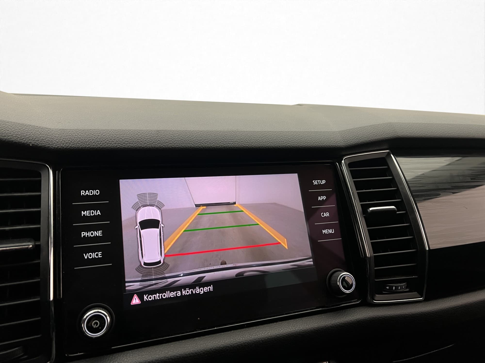 Skoda Kodiaq TDI 4x4 Businessline D-värme Canton Kamera Drag
