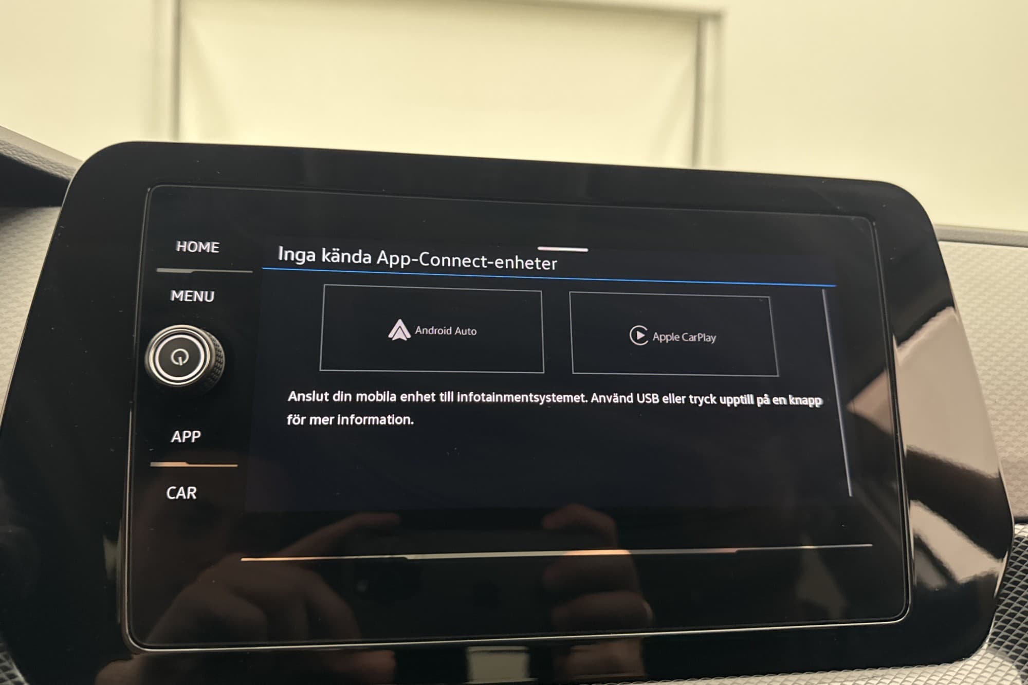 Volkswagen T-Cross 1.0 TSI 95hk Life Kamera CarPlay Cockpit