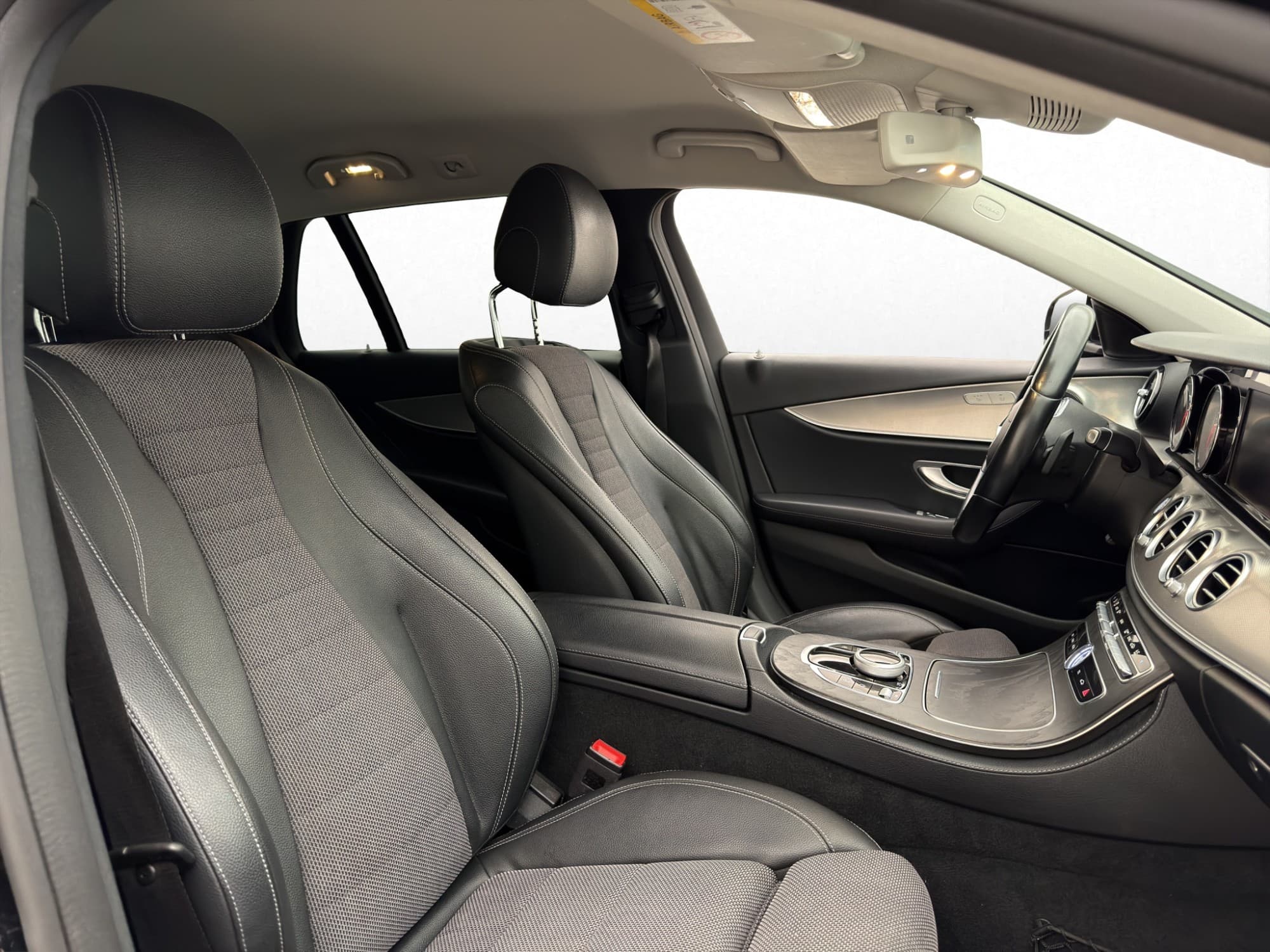 Mercedes-Benz E 200 T d Avantgarde Kamera Navi Ambient Drag
