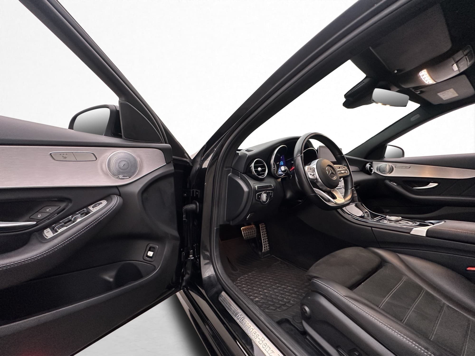 Mercedes-Benz C300 de AMG Sport Burmester Kamera Navi Drag