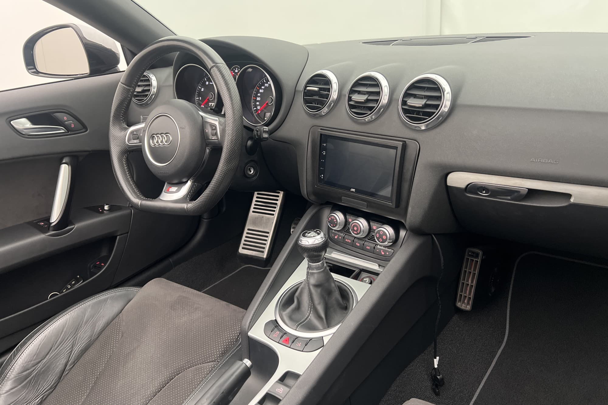 Audi TT Roadster 1.8 TFSI 160hk S Line Farthållare Halvskinn